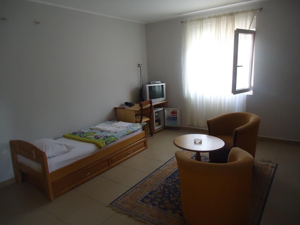 Hotel Kangaroo Budva Exteriér fotografie
