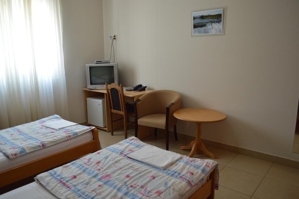 Hotel Kangaroo Budva Exteriér fotografie