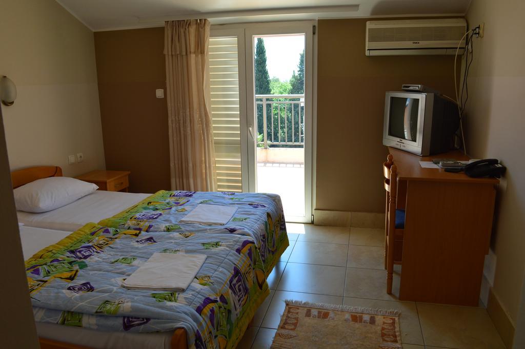 Hotel Kangaroo Budva Exteriér fotografie